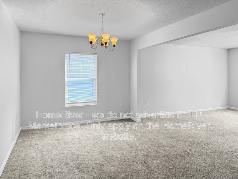 Available Now! 323 Parkview Dr, Palm Coast, FL 32164 property image