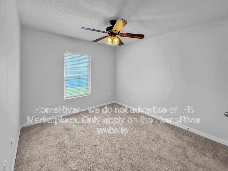 Available Now! 323 Parkview Dr, Palm Coast, FL 32164 property image