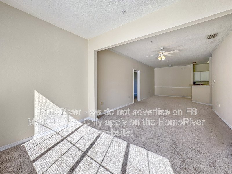 Move in Ready! 18001 Richmond Place Dr Apt 822 property image