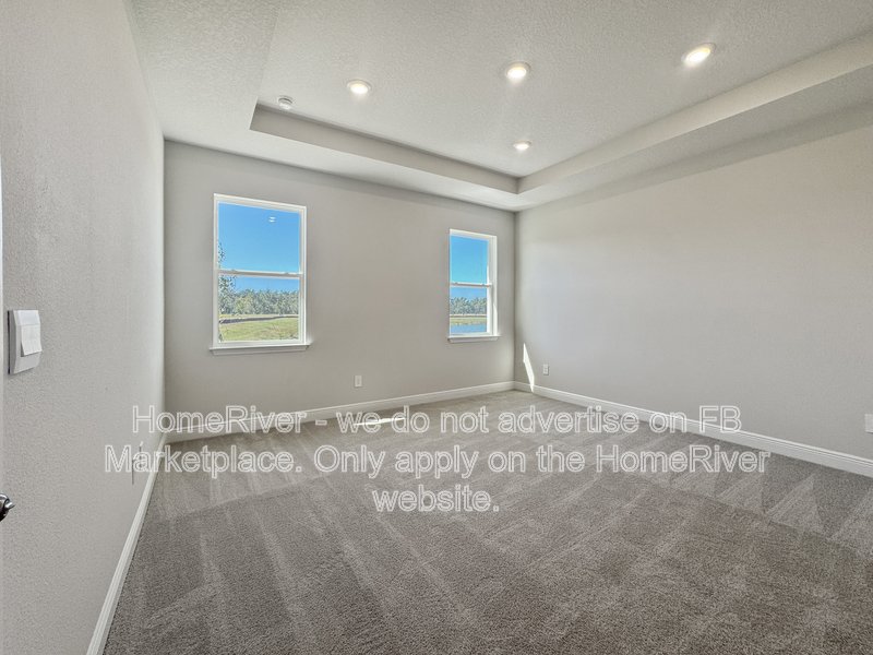 Available Now! - 2333 STRATTEN DR, ZEPHYRHILLS, FL property image