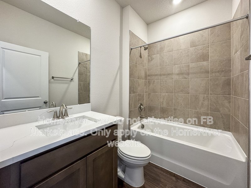 Available Now! - 2333 STRATTEN DR, ZEPHYRHILLS, FL property image