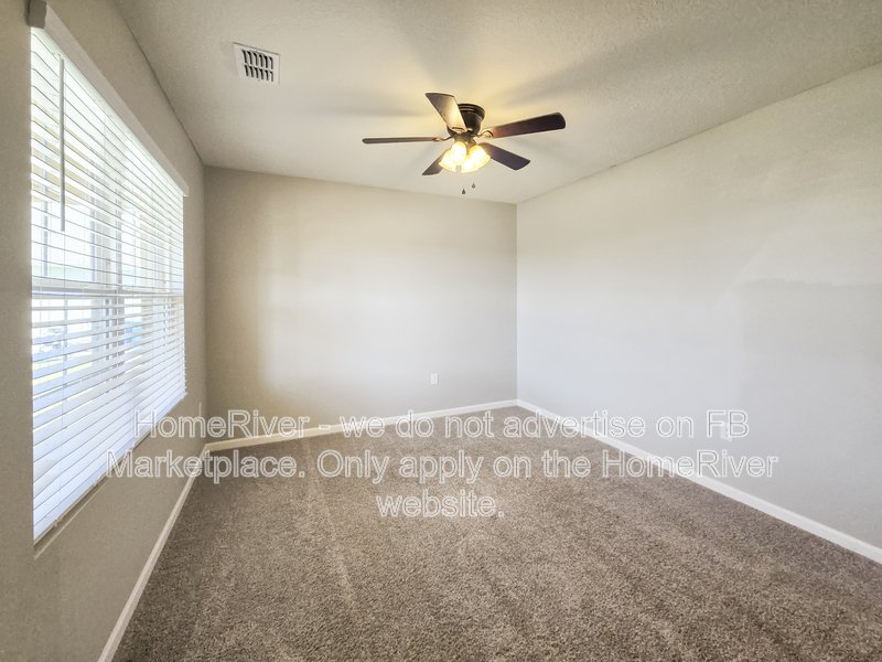 Move In Ready! - 401 GUINEVERE DR SW, PALM BAY FL 32908 property image