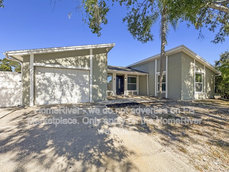 Apply Now!! Pet Friendly! property image