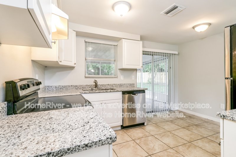 Available Now! Apply Now! property image