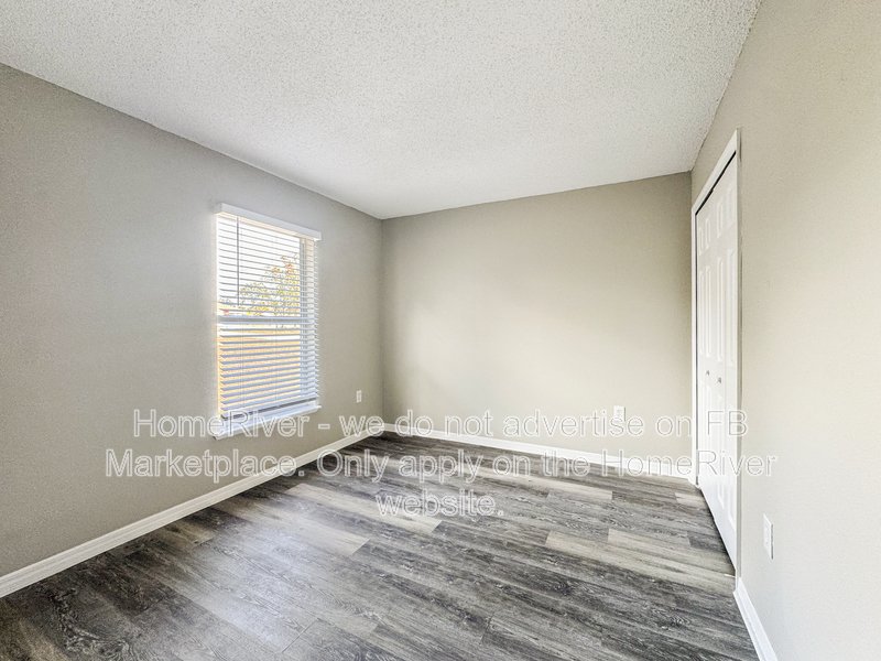 Pet Friendly! 3 bed/2 bath 2 car garage property image