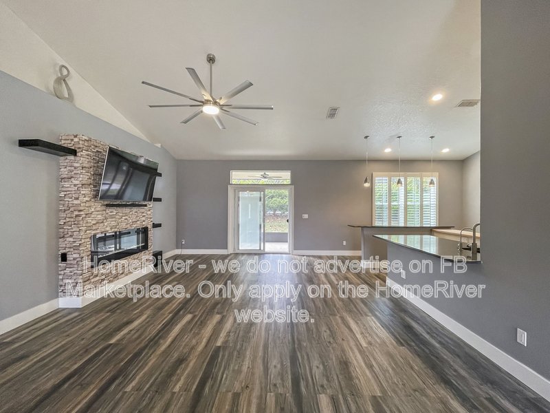 Move In Ready! - 10630 SUMMIT LAKES LN, CLERMONT FL 34711 property image