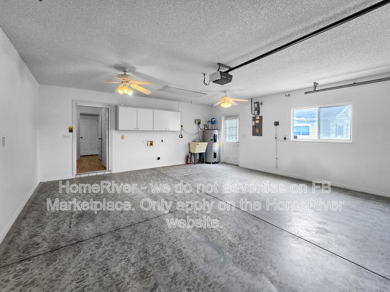 Move In Ready! - 9461 SE 173RD LN, SUMMERFIELD FL 34491 property image