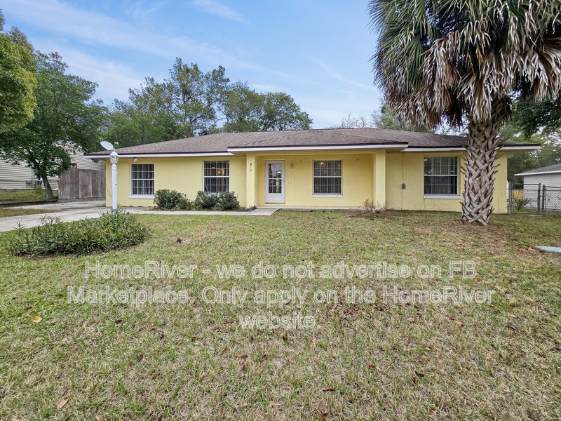 Move In Ready! 415 WATER RD property image