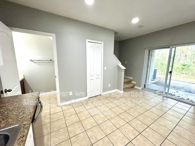 Do Not Miss Out! - 5813 Fishhawk Ridge Dr Lithia, FL 33547 property image