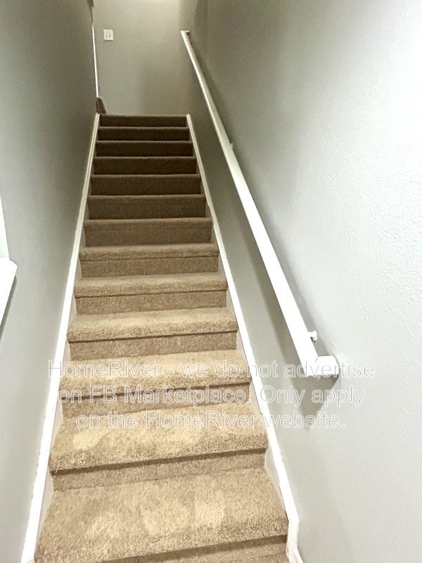 Do Not Miss Out! - 5813 Fishhawk Ridge Dr Lithia, FL 33547 property image