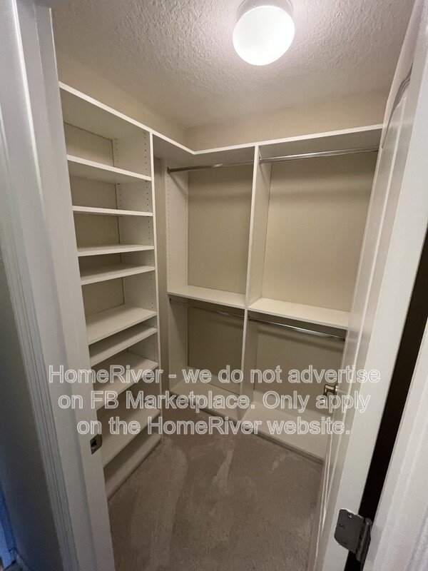 Apply Now!!! 399 MILLWOOD PL property image