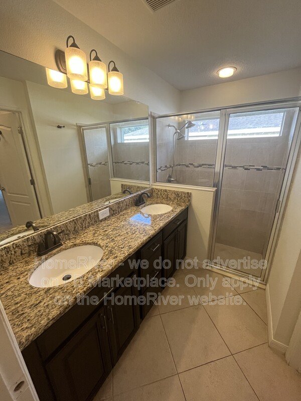 Apply Now!!! 399 MILLWOOD PL property image