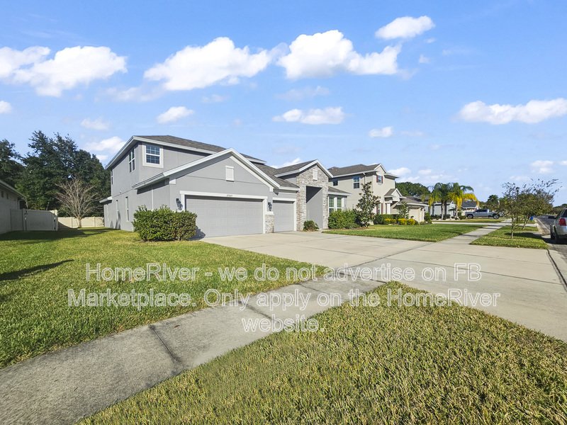 Available Now - 27065 Sora Blvd, Wesley Chapel property image