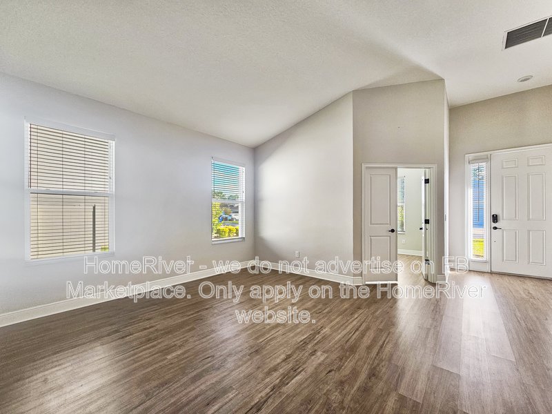 Available Now - 27065 Sora Blvd, Wesley Chapel property image