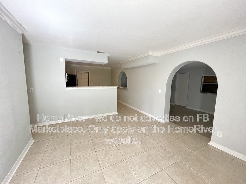 Available Now! 3 bed 2 bath South Tampa Home property image