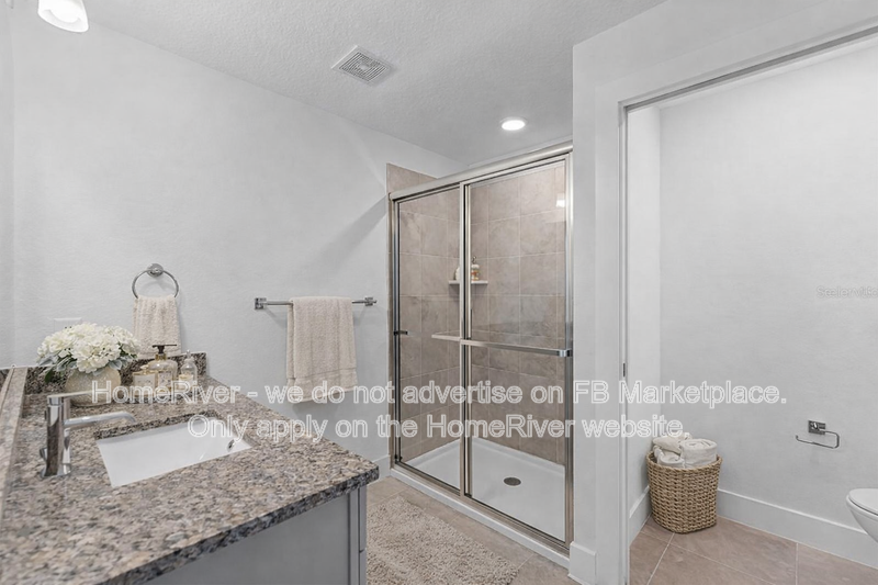 Move-in Ready! 5205 Eggleston Ave Unit 301 property image