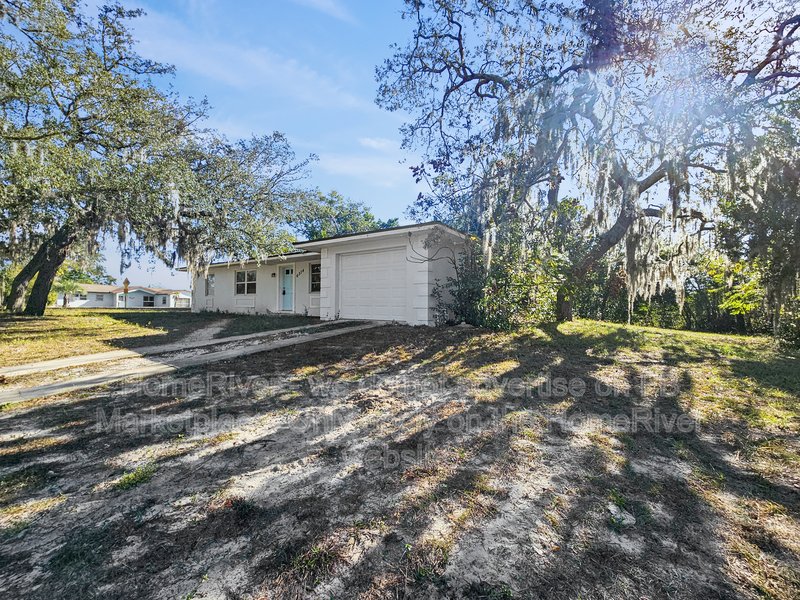 Available Now! Amazing 3 bed 2 bath home! property image