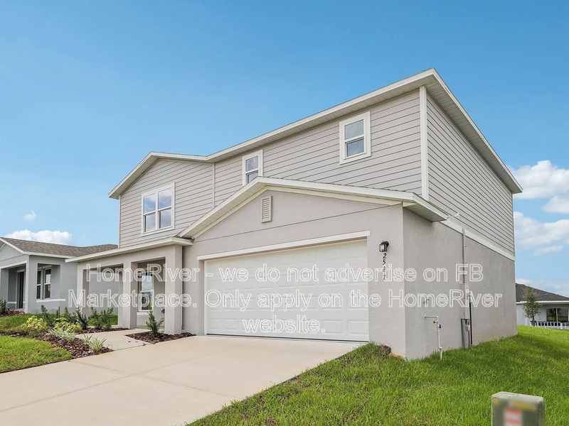 Available Now! Amazing 4 bed 3 bath home! property image