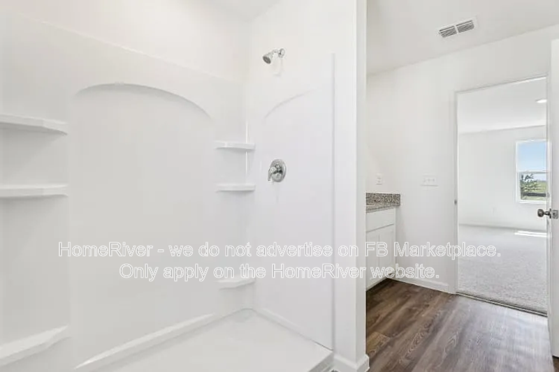 Available Now! Amazing 4 bed 3 bath home! property image