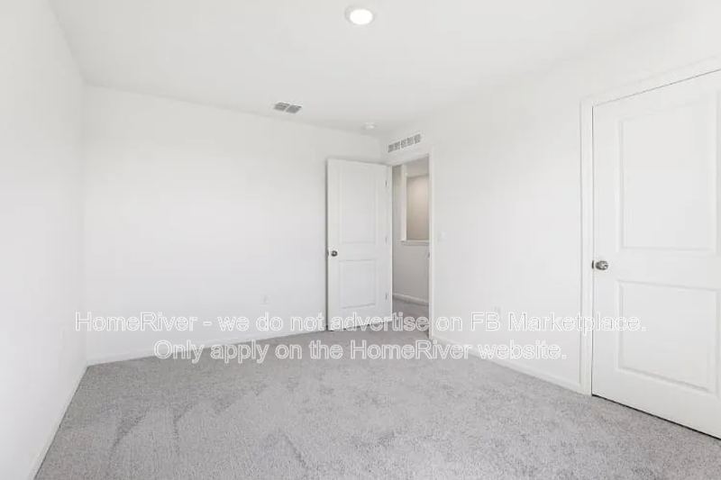 Available Now! Amazing 4 bed 3 bath home! property image