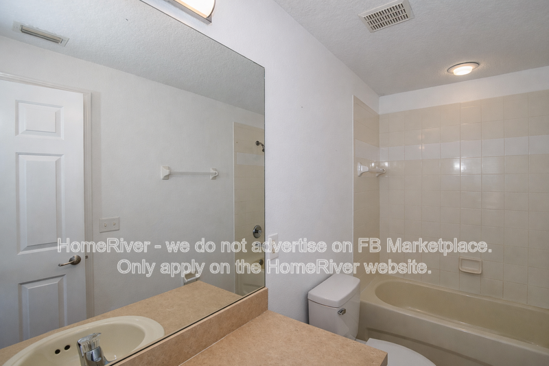 Mover-in Ready! 2418 Middleton Grove Dr property image