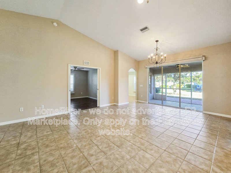 Move-in Ready 55+ Community! 10156 MAINSAIL DR, property image