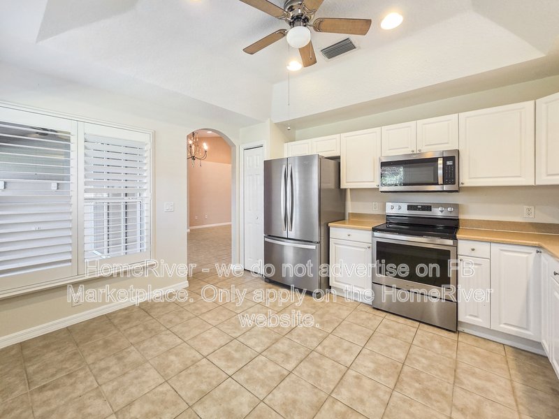 Move-in Ready 55+ Community! 10156 MAINSAIL DR, property image