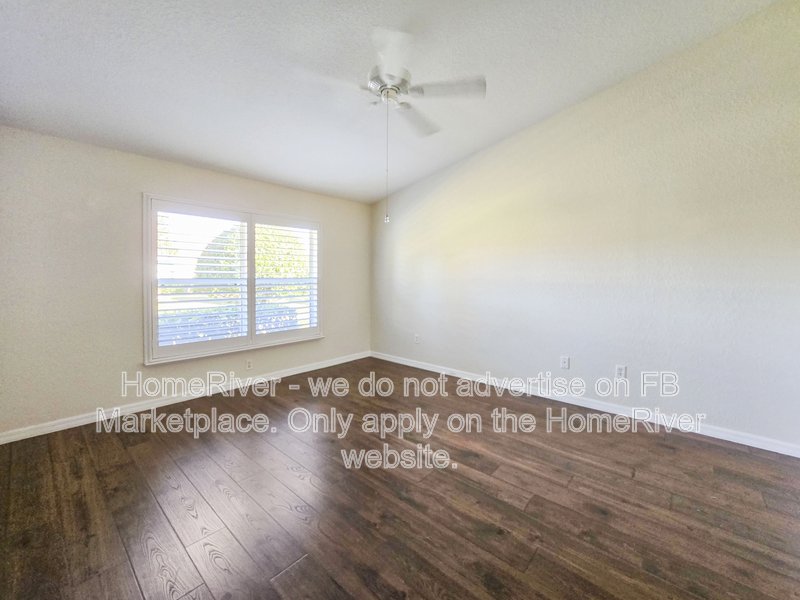 Move-in Ready 55+ Community! 10156 MAINSAIL DR, property image