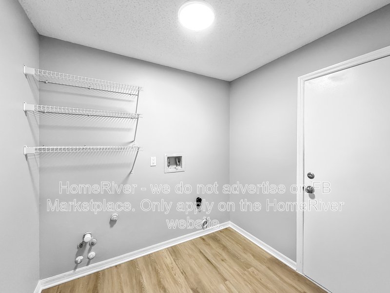 Available Now! Amazing 3 bed 2 bath home! property image