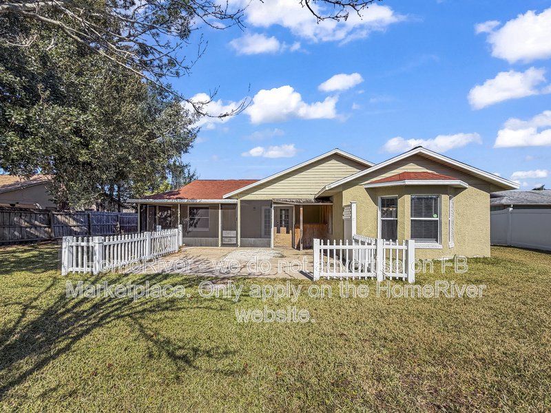 Available Now! Amazing 3 bed 2 bath home! property image