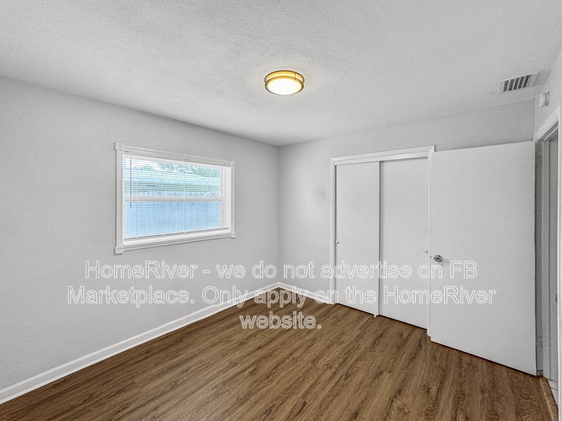 Available Now! Amazing 3 bed 2 bath home! property image