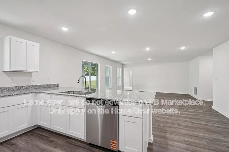 Available Now! Amazing 4 bedroom 2 bath home! property image