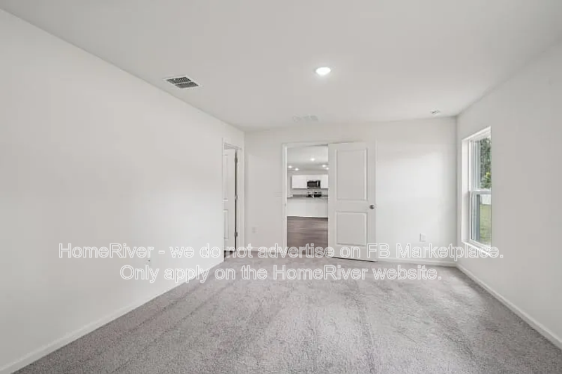 Available Now! Amazing 4 bedroom 2 bath home! property image