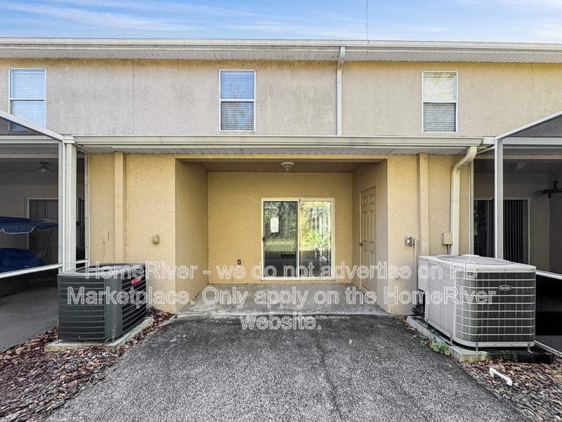 Move In Ready! - 5813 Fishhawk Ridge Dr Lithia, FL 33547 property image