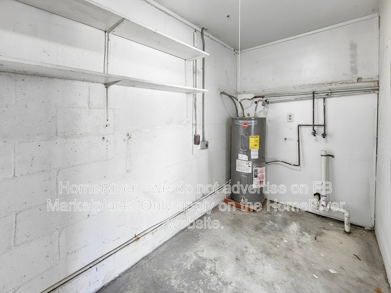 Move-in Ready! 4926 Shetland Ave, Tampa property image