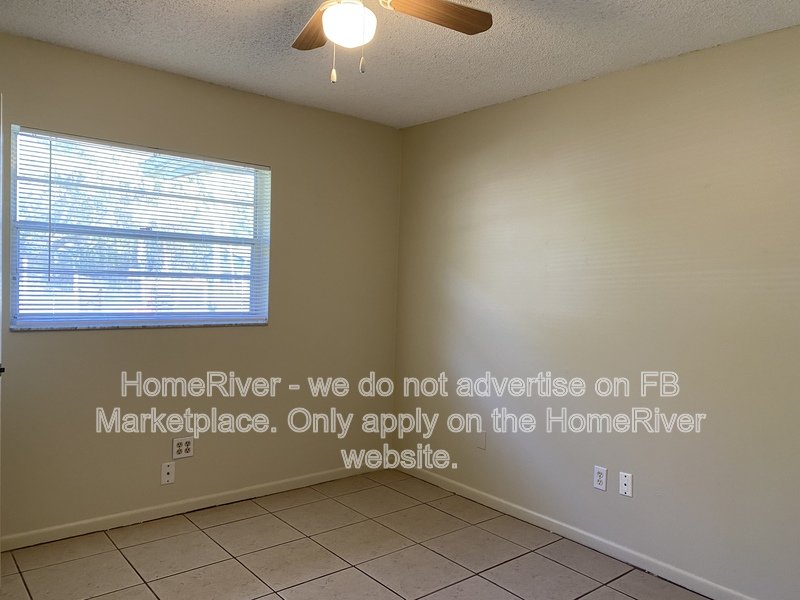 No Showings until 3/16 (5242 SE 114th St) property image
