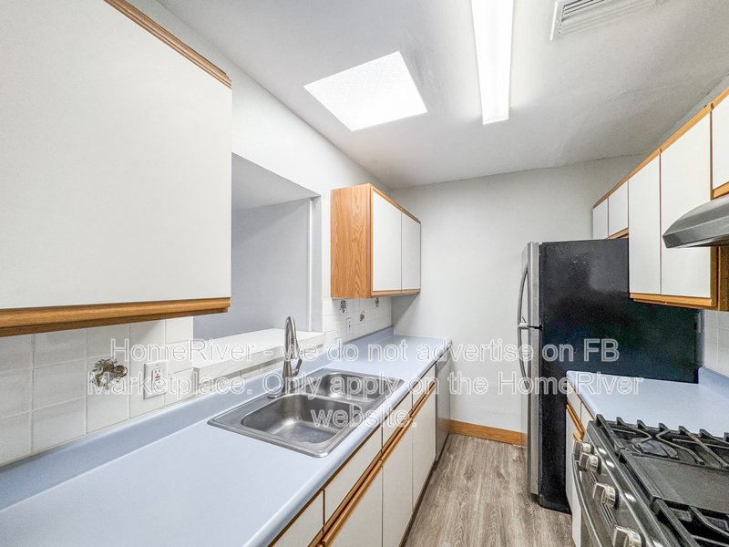 Available Now! Amazing 4 bed 2 bath home! property image