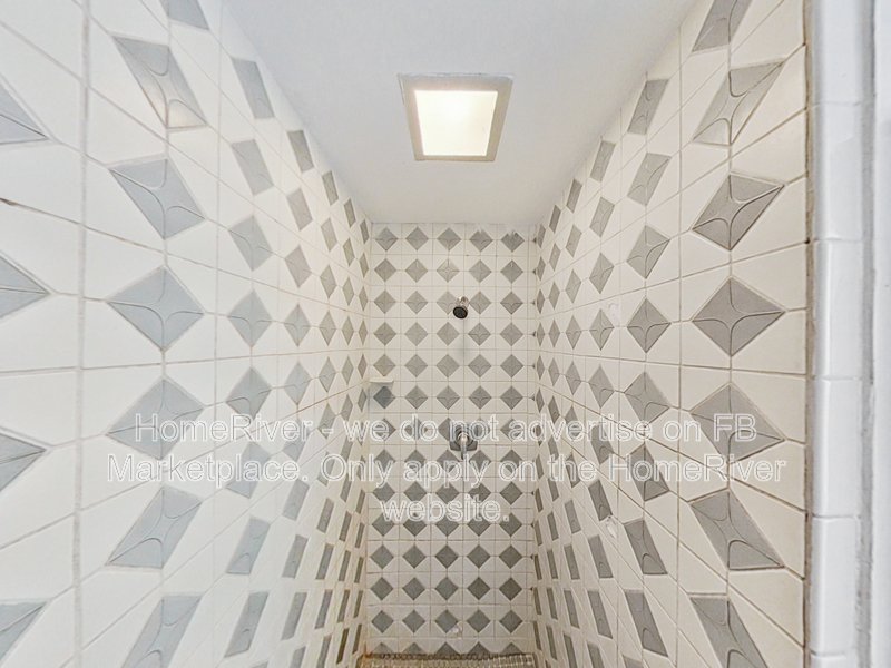 Available Now! Amazing 4 bed 2 bath home! property image