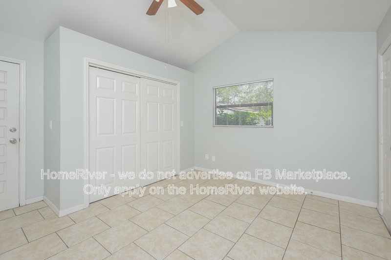 Available Now! Amazing 5 bed 3 bath home! property image