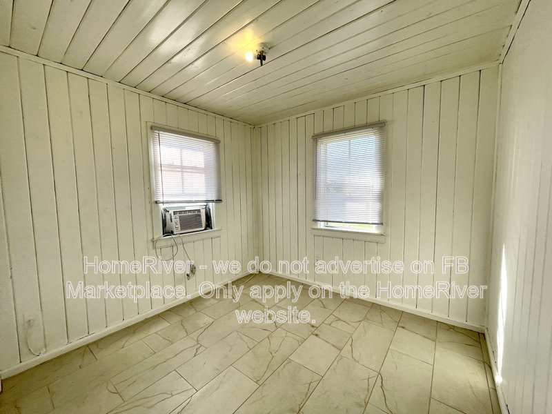 Available Now - 425 South Blvd E property image