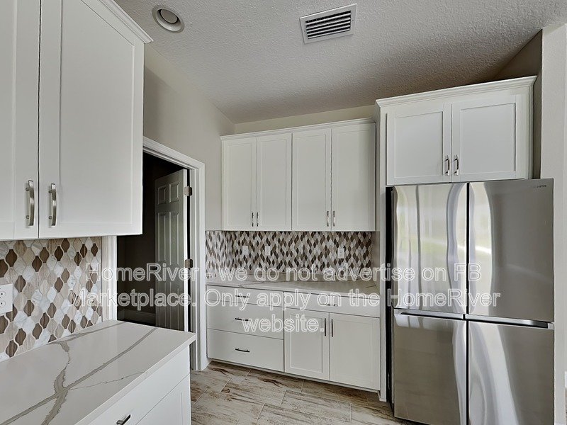 Available Now - 4706 Sunday Rain Ln property image