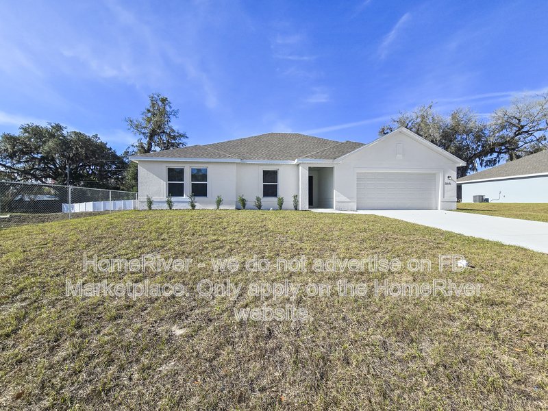 Available Now! Amazing 4 bedroom 2 bath home! property image