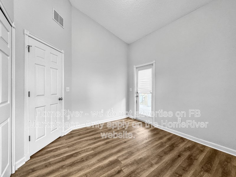 Available Now! Amazing 3 bed 2 bath home! property image