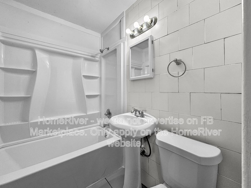 Available Now! Amazing 4 bed 2 bath home! property image