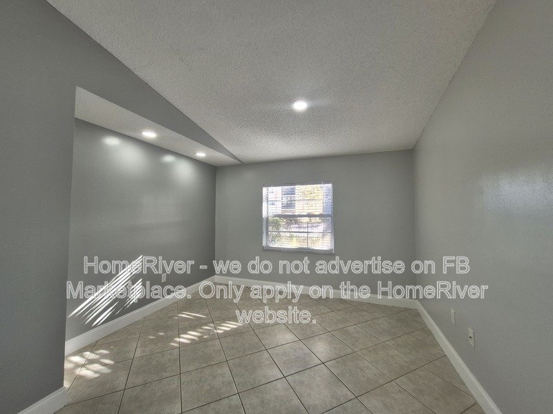 Move In Ready! 2015 OLEANDER BLVD APT D, FORT PIERCE FL 34950 property image