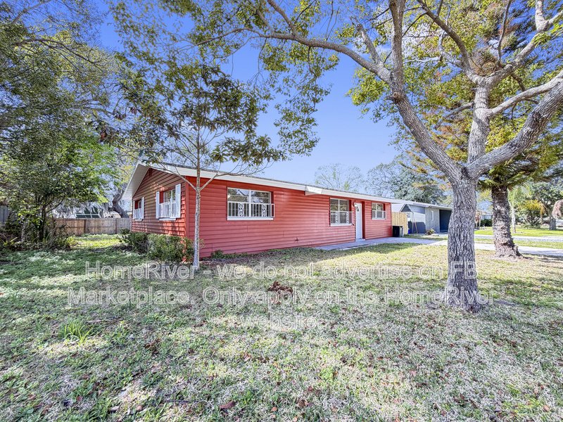 Move-in Ready! 1220 BILTMORE DR, property image