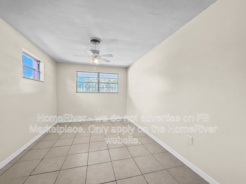 Move-in Ready! 1220 BILTMORE DR, property image