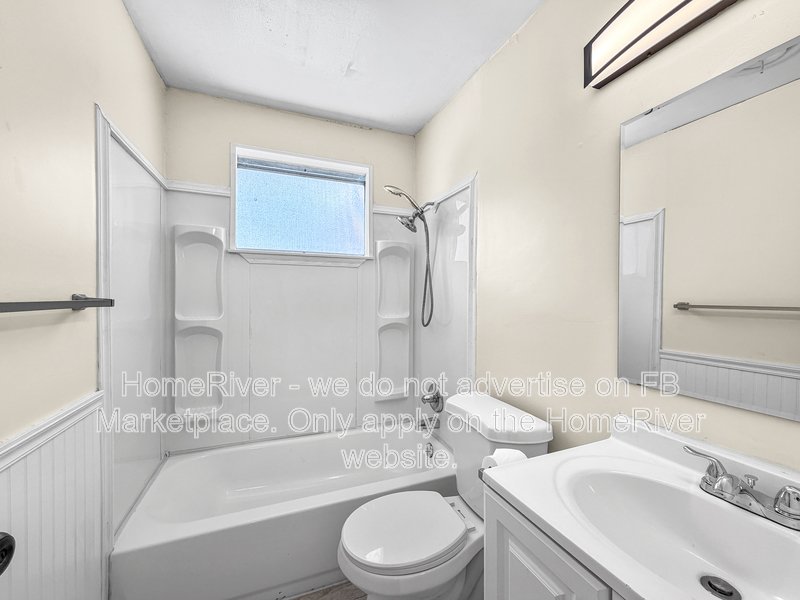 Move-in Ready! 1220 BILTMORE DR, property image