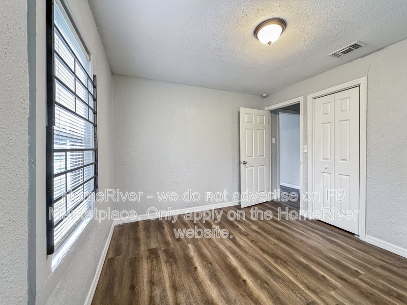 Available Now! Amazing 3 bed 2 bath home! property image