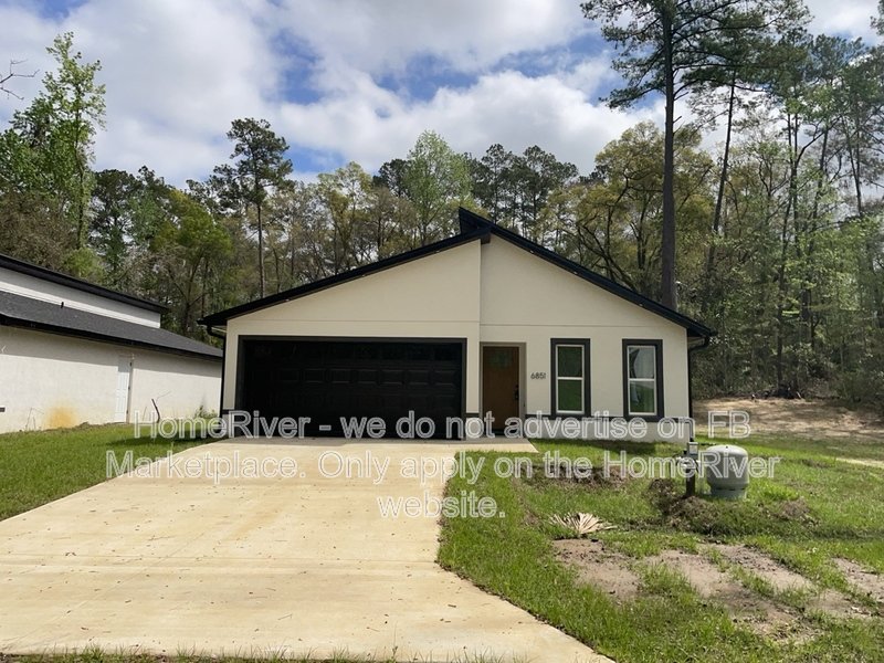 Apply Now! 6851 SE 23RD AVE property image